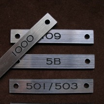 Silver, Acrylic 2-Ply Apartment Bldg. Mail Box Labels